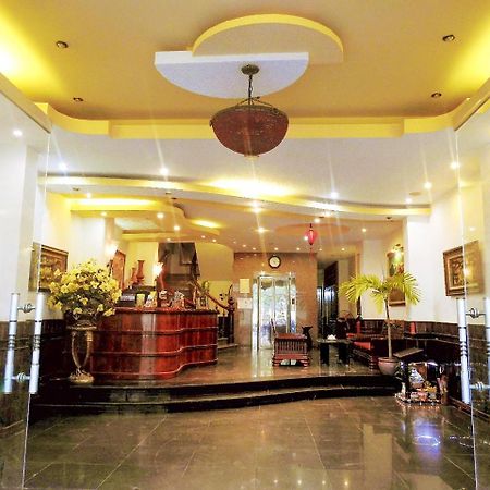 La Suisse Hotel Nha Trang Esterno foto