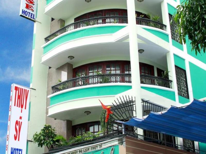 La Suisse Hotel Nha Trang Esterno foto